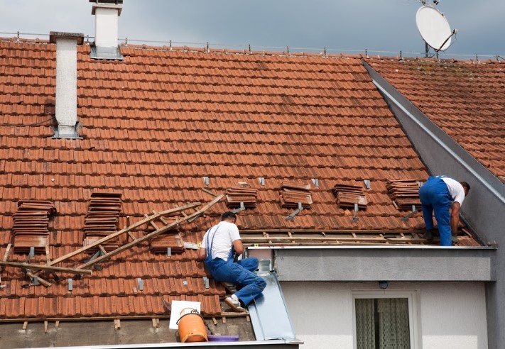Roof Restoration: How to Save Your Roof and Your Wallet