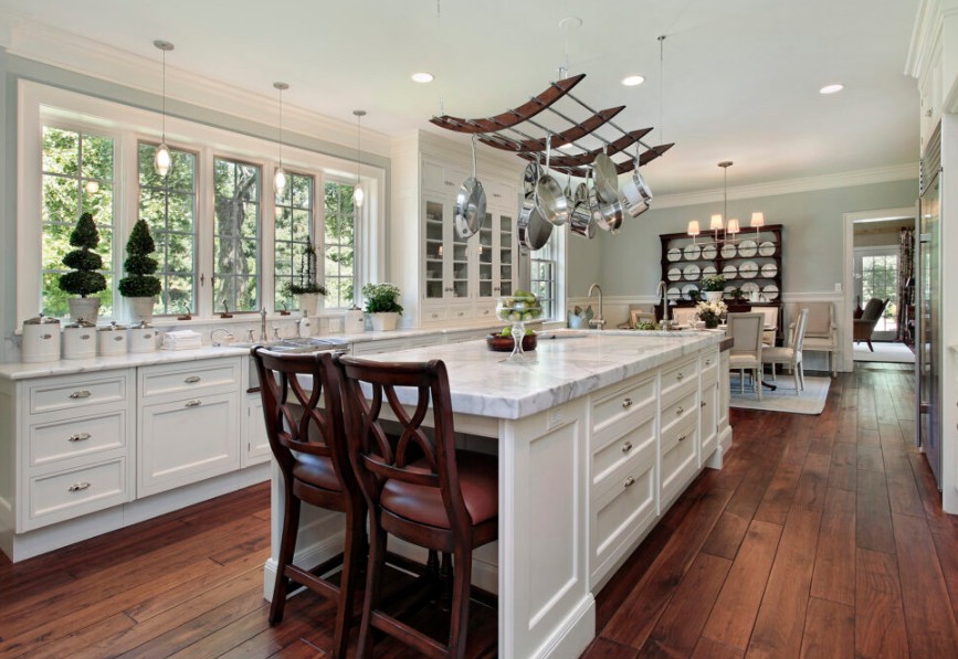 Revitalize Your Space with Cabinet Refinishing & Painting Near Cleveland, Ohio
